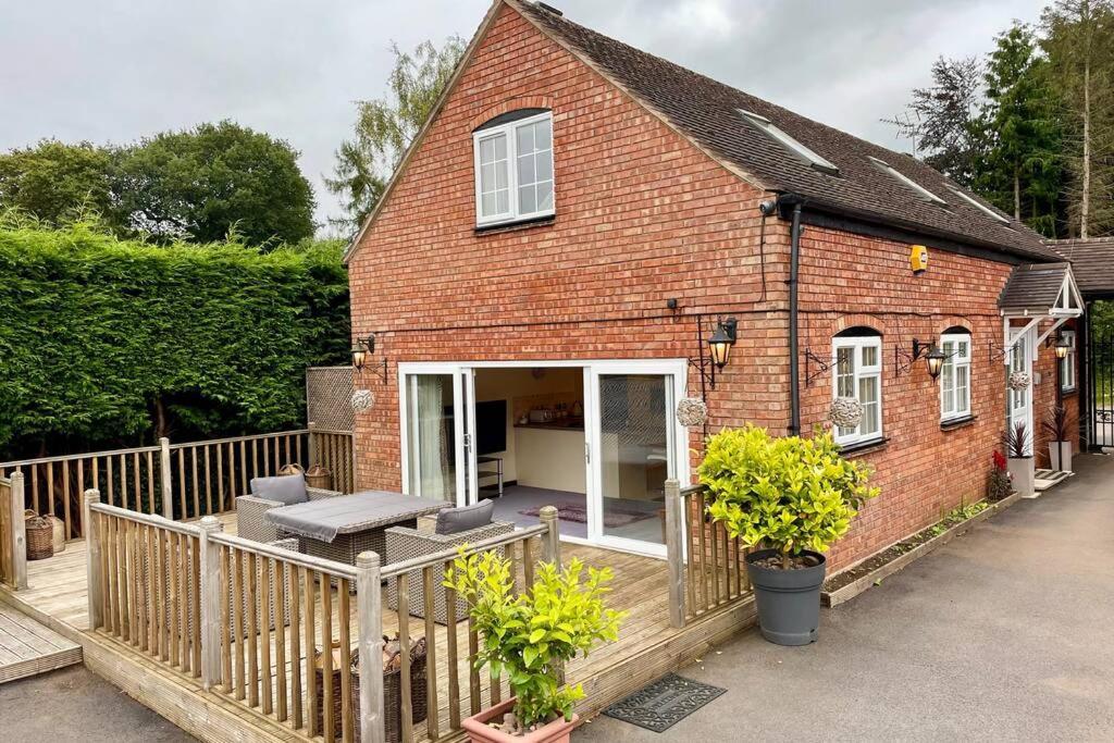 Adorable 2 Bedroom Countryside Guesthouse Broome  Bagian luar foto